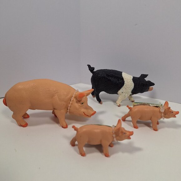 Safari Ltd Pig Figures 2 1998 Piglets Boar 2001 Black White 1991 Farm Lot - Picture 2 of 12